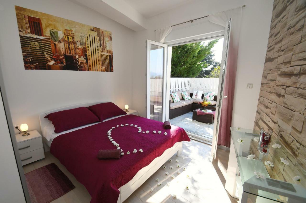 Apartment Libra With Sea View Опатія Екстер'єр фото