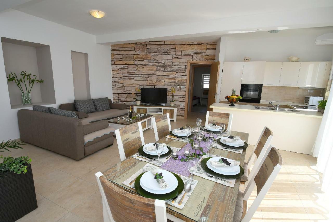 Apartment Libra With Sea View Опатія Екстер'єр фото