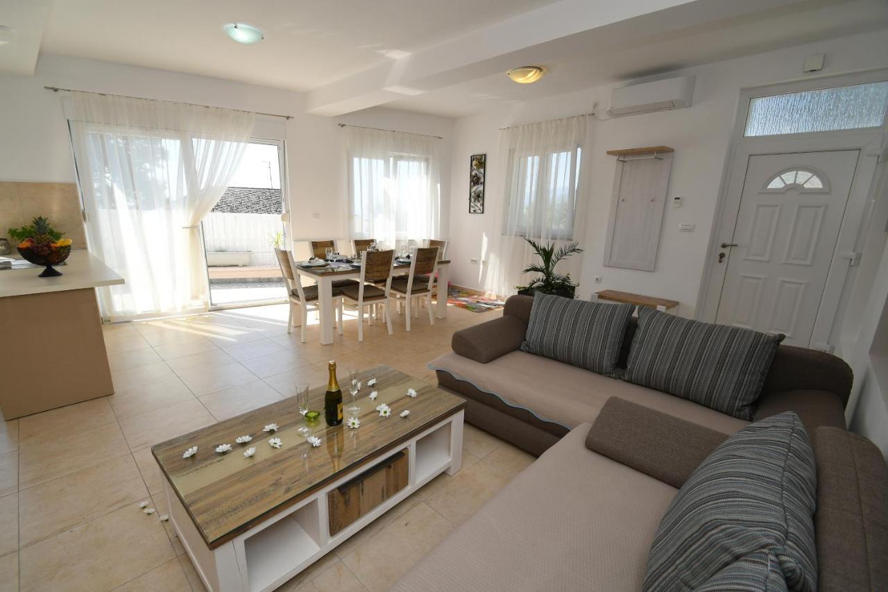 Apartment Libra With Sea View Опатія Екстер'єр фото